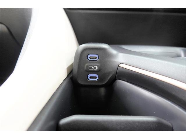 クラウンクロスオーバー Ｇアドバンスド・レザーパッケージ　革シート　４ＷＤ　バックカメラ　衝突被害軽減システム　ＥＴＣ　ＬＥＤヘッドランプ　記録簿（25枚目）