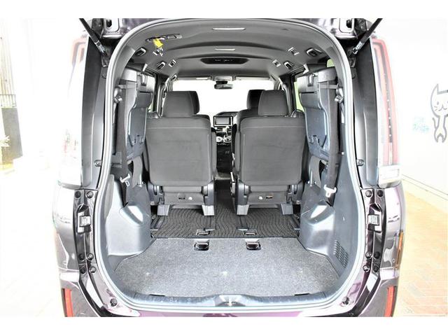 ノア Ｇ　フルセグ　メモリーナビ　ＤＶＤ再生　ミュージックプレイヤー接続可　バックカメラ　衝突被害軽減システム　両側電動スライド　ＬＥＤヘッドランプ　乗車定員７人　３列シート　ワンオーナー　記録簿（15枚目）