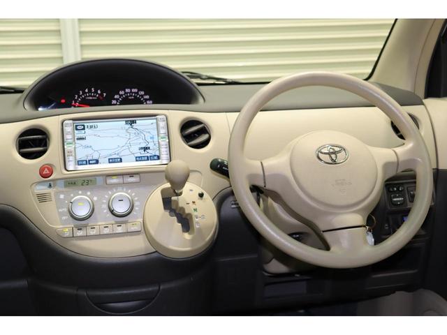 シエンタ 　６人乗り・Ｇウェルキャブ　車いす　スロープタイプＩ・左／パワースライドドア・右／イージークローザードア・オートエアコン・ウィンカーミラー・リヤスポイラー・保証書・取扱説明書（31枚目）