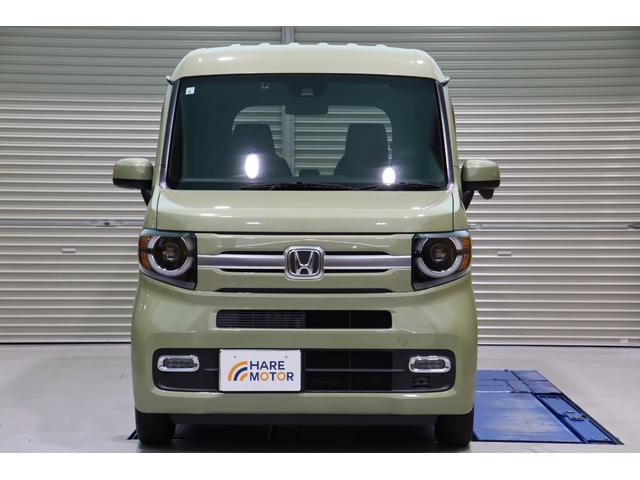 Ｎ－ＶＡＮ＋スタイル ファン・ホンダセンシング　衝突被害軽減ブレーキシステム・カロッツェリアＣＤデッキ・クルーズコントロール・オートエアコン・オートライト・後クリアランスソナー・プッシュスタート・ＬＥＤヘッドライト・左／センターピラーレス（4枚目）