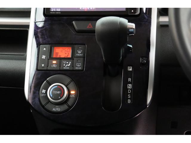 タント カスタムＸ　トップエディションＳＡＩＩ　衝突被害軽減ブレーキシステム・純正メモリーナビ／フルセグＴＶ・左／パワースライドドア・左／センターピラーレス・右／イージークローザードア・オートエアコン・オートライト・保証書・取扱説明書（40枚目）