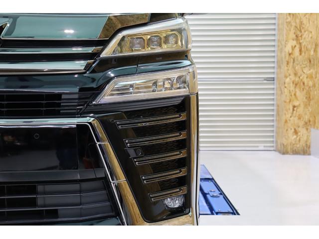 ヴェルファイア ２．５Ｚ　ゴールデンアイズ　衝突被害軽減ブレーキシステム・フリップダウンモニター・純正メモリーナビ／フルセグＴＶ・バックカメラ・ハーフレザーシート・クルーズコントロール・パワーバックドア・保証書・取扱説明書（6枚目）