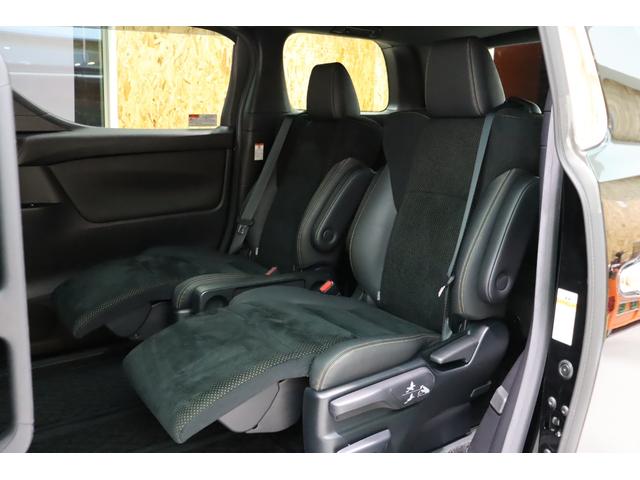 ヴェルファイア ２．５Ｚ　ゴールデンアイズ　衝突被害軽減ブレーキシステム・フリップダウンモニター・純正メモリーナビ／フルセグＴＶ・バックカメラ・ハーフレザーシート・クルーズコントロール・パワーバックドア・保証書・取扱説明書（26枚目）