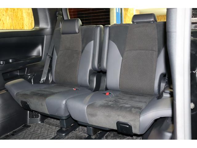 ヴェルファイア ２．５Ｚ　ゴールデンアイズ　衝突被害軽減ブレーキシステム・フリップダウンモニター・純正メモリーナビ／フルセグＴＶ・バックカメラ・ハーフレザーシート・クルーズコントロール・パワーバックドア・保証書・取扱説明書（31枚目）