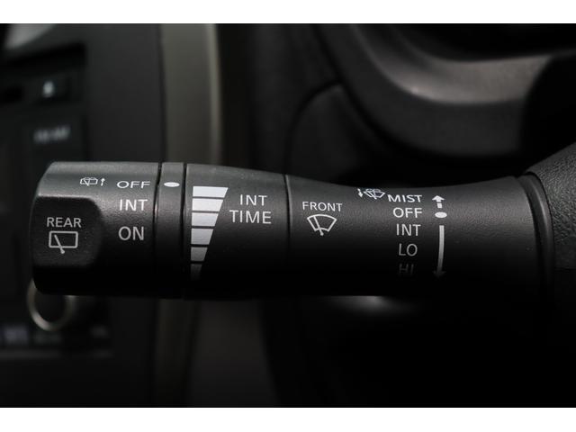 ノート Ｘ　純正ＣＤデッキ・プッシュスタート・アイドリングストップ・電動格納ミラー・ヘッドライトレベライザー・スマートキー・保証書（16枚目）