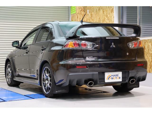 ランサー エボリューション ファイナルエディション BBS18インチAW・ビルシュタインショック・bremboレッドキャリパー・カロッツェリア メモリーナビ/フルセグTV・バックカメラ・ハーフレザーシート・レカロシート・保証書・取扱説明書(10枚目)