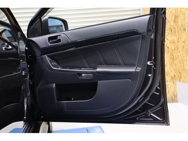 ランサー エボリューション ファイナルエディション BBS18インチAW・ビルシュタインショック・bremboレッドキャリパー・カロッツェリア メモリーナビ/フルセグTV・バックカメラ・ハーフレザーシート・レカロシート・保証書・取扱説明書(15枚目)