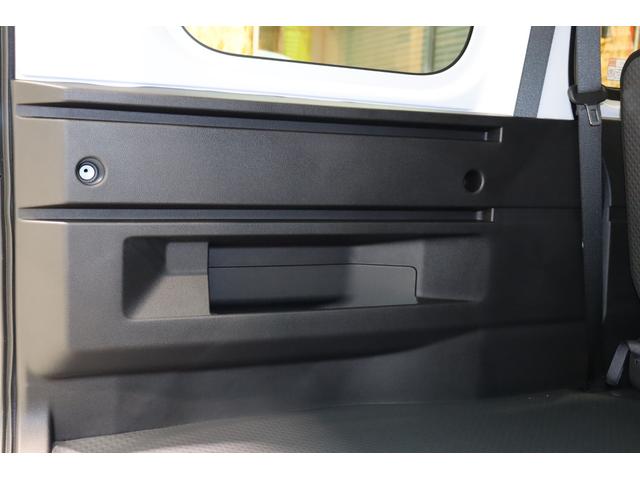 アトレー RS 届出済未使用車・衝突被害軽減ブレーキシステム・カロッツェリア メモリーナビ/フルセグTV・バックカメラ・クルーズコントロール・両側パワースライドドア・オートエアコン・オートライト・保証書・取扱説明書(28枚目)