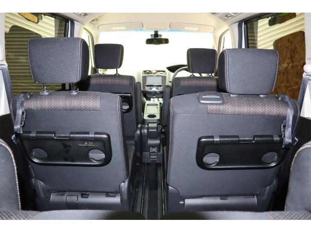 セレナ ハイウェイスター Vセレ+セーフティ SHV Aセフ 衝突被害軽減ブレーキシステム・KENWOOD メモリーナビ・バックカメラ・両側パワースライドドア・オートエアコン・オートライト・クルーズコントロール・リヤサンシェード・保証書・取扱説明書(31枚目)