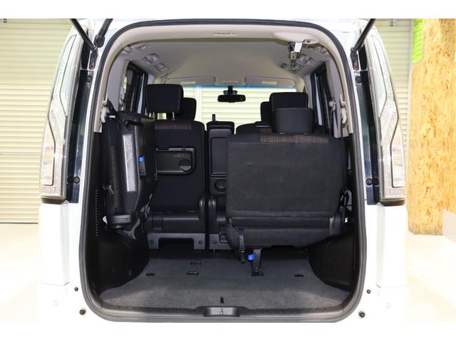 セレナ ハイウェイスター Vセレ+セーフティ SHV Aセフ 衝突被害軽減ブレーキシステム・KENWOOD メモリーナビ・バックカメラ・両側パワースライドドア・オートエアコン・オートライト・クルーズコントロール・リヤサンシェード・保証書・取扱説明書(35枚目)