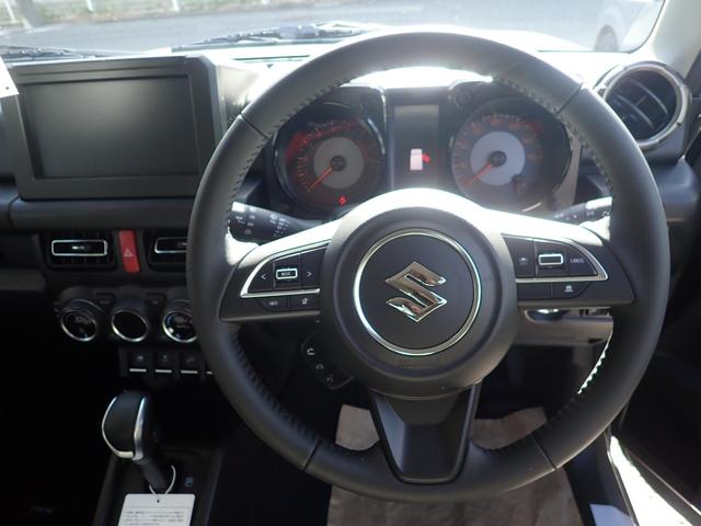 ジムニー XC 5型 プッシュスタート スマートキー2個 純正フロアマット 純正サイドバイザー アダクティブクルーズコントロール デュアルセンサーブレキサポート LEDヘッドライト(9枚目)