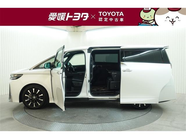 ヴェルファイアハイブリッド エグゼクティブラウンジ 革シート サンルーフ 4WD フルセグ メモリーナビ DVD再生 後席モニター バックカメラ 衝突被害軽減システム ETC ドラレコ 両側電動スライド LEDヘッドランプ 乗車定員7人 3列シート(3枚目)