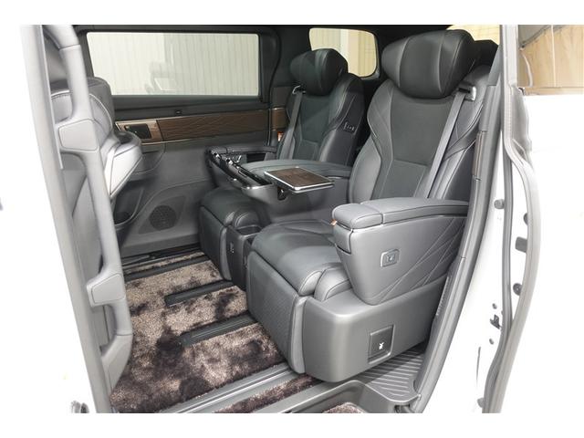 ヴェルファイアハイブリッド エグゼクティブラウンジ 革シート サンルーフ 4WD フルセグ メモリーナビ DVD再生 後席モニター バックカメラ 衝突被害軽減システム ETC ドラレコ 両側電動スライド LEDヘッドランプ 乗車定員7人 3列シート(10枚目)