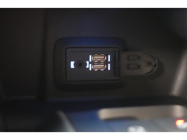 ハリアーハイブリッド Ｚ　フルセグ　メモリーナビ　バックカメラ　衝突被害軽減システム　ＥＴＣ　ドラレコ　ＬＥＤヘッドランプ　記録簿（29枚目）