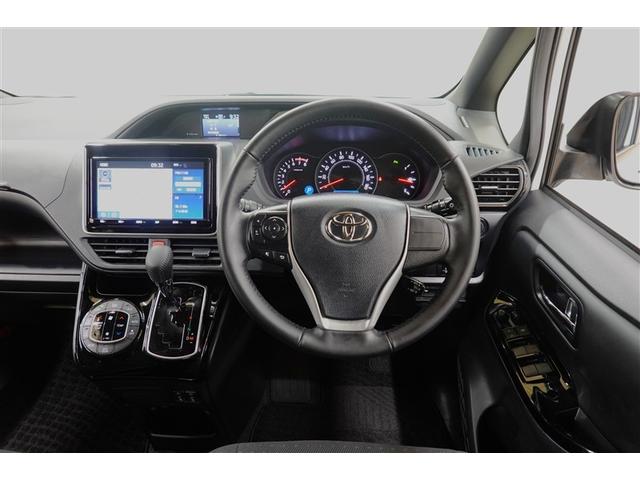 進化を続けるトヨタの先進の予防安全パッケージ「トヨタセーフティセンス」を装備しています。詳細は販売店スタッフまでおたずねください。機能は過信せずに、機能を過信せず安全運転をお願いいたします。