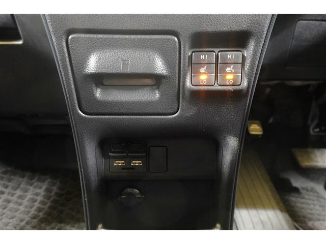 シートヒーター付きです。寒い日も快適なドライブが楽しめます♪