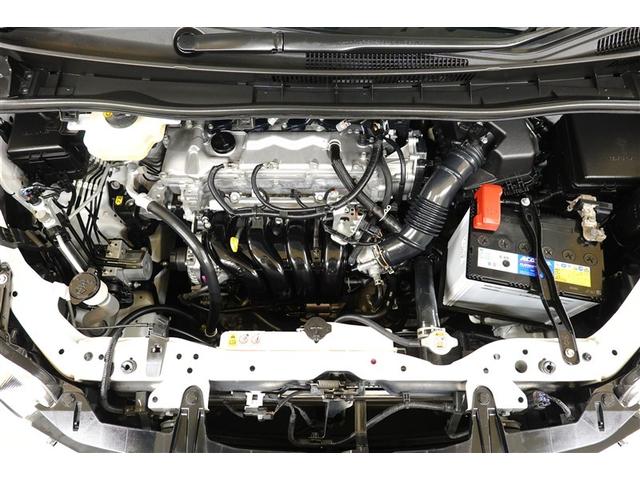 アイドリングストップ機能がついているので、停車時にエンジンを止めて燃料消費を抑えます。環境にもお財布に優しいですね♪