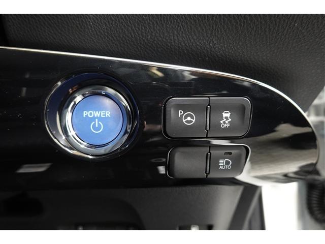 プリウス Ｓセーフティプラス　フルセグ　メモリーナビ　ＤＶＤ再生　バックカメラ　衝突被害軽減システム　ＥＴＣ　ドラレコ　ＬＥＤヘッドランプ　ワンオーナー　記録簿（20枚目）