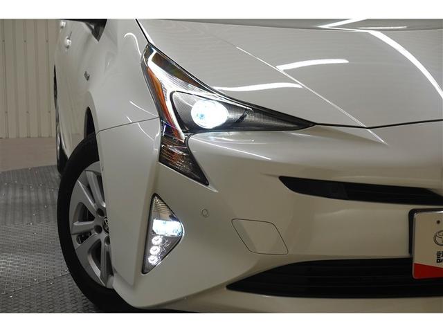 プリウス Ｓセーフティプラス　フルセグ　メモリーナビ　ＤＶＤ再生　バックカメラ　衝突被害軽減システム　ＥＴＣ　ドラレコ　ＬＥＤヘッドランプ　ワンオーナー　記録簿（31枚目）