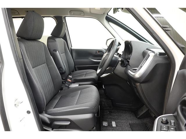 見通しのよいすっきりとした視界で、誰でも運転しやすいです。運転のしやすさは疲れにくさにも繋がりますよ♪