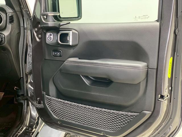 ドアインパネも大変綺麗な状態です♪