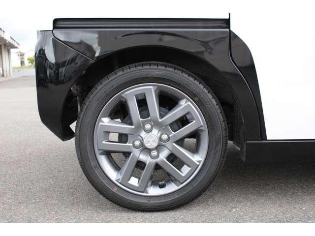 デリカミニ Ｔ　プレミアム　９インチナビ全周囲カメラハンドルヒーター　フルセグＴＶ　ＬＥＤランプ　クルコン　キーレスエントリー　ＡＢＳ　エアバッグ　パワステ　ベンチシート　オートエアコン　ターボ車　フロントカメラ　バックカメラ（19枚目）