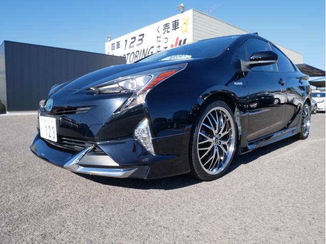 プリウス Ｓツーリングセレクション　モデリスタＩＣＯＮＩＣＳＴＹＬＥフルエアロ　１９インチアルミ＆新品タイヤ　純正９インチナビ・ＴＶ・Ｂｌｕｅｔｏｏｔｈ・バックカメラ　トヨタセーフティセンス　オートクルーズ　ピラーパネル新品（21枚目）
