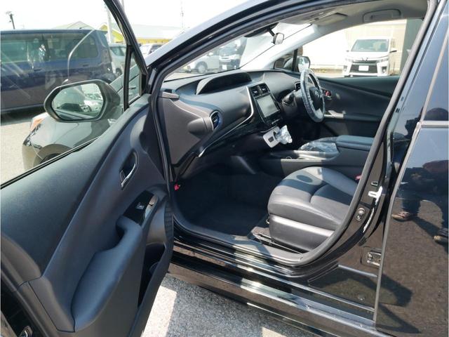 プリウス Ｓツーリングセレクション　モデリスタＩＣＯＮＩＣＳＴＹＬＥフルエアロ　１９インチアルミ＆新品タイヤ　純正９インチナビ・ＴＶ・Ｂｌｕｅｔｏｏｔｈ・バックカメラ　トヨタセーフティセンス　オートクルーズ　ピラーパネル新品（36枚目）