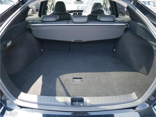 プリウス Ｓツーリングセレクション　モデリスタＩＣＯＮＩＣＳＴＹＬＥフルエアロ　１９インチアルミ＆新品タイヤ　純正９インチナビ・ＴＶ・Ｂｌｕｅｔｏｏｔｈ・バックカメラ　トヨタセーフティセンス　オートクルーズ　ピラーパネル新品（46枚目）