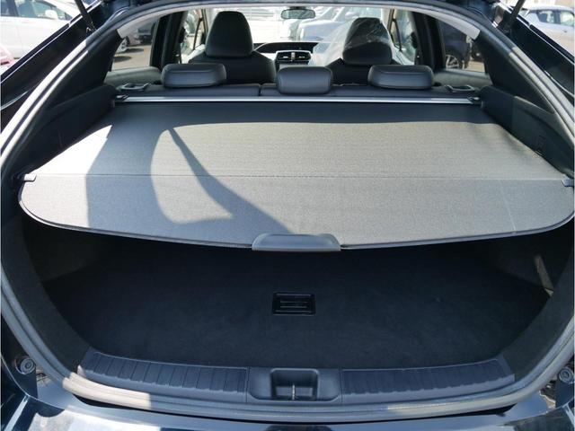 プリウス Ｓツーリングセレクション　モデリスタＩＣＯＮＩＣＳＴＹＬＥフルエアロ　１９インチアルミ＆新品タイヤ　純正９インチナビ・ＴＶ・Ｂｌｕｅｔｏｏｔｈ・バックカメラ　トヨタセーフティセンス　オートクルーズ　ピラーパネル新品（47枚目）