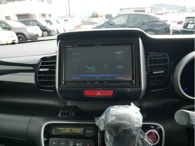 N-BOXカスタム G SSパッケージ 両側パワースライドドア ナビ・TV・Bluetooth・バックカメラ 衝突被害軽減システム 純正アルミ プッシュスタート・スマートキー オートエアコン(5枚目)