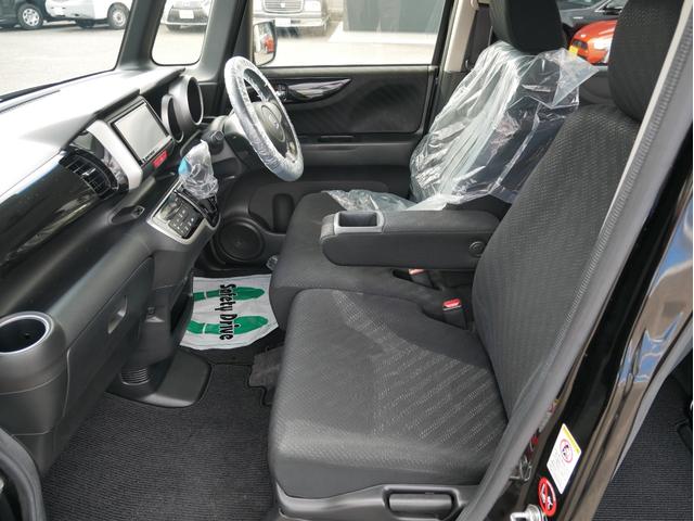 N-BOXカスタム G SSパッケージ 両側パワースライドドア ナビ・TV・Bluetooth・バックカメラ 衝突被害軽減システム 純正アルミ プッシュスタート・スマートキー オートエアコン(13枚目)