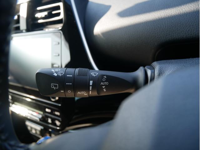 プリウス SセーフティプラスII 純正ディスプレイオーディオナビ 全方位モニター トヨタセーフティセンス クルーズコントロール ブラインドスポットモニター オートエアコン(14枚目)