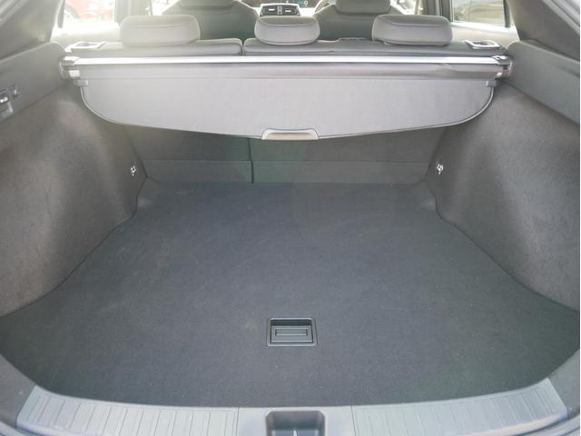 プリウス SセーフティプラスII 純正ディスプレイオーディオナビ 全方位モニター トヨタセーフティセンス クルーズコントロール ブラインドスポットモニター オートエアコン(23枚目)