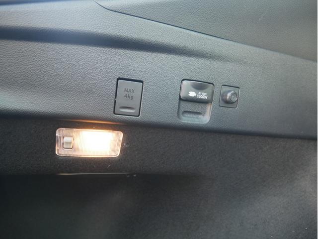 プリウス SセーフティプラスII 純正ディスプレイオーディオナビ 全方位モニター トヨタセーフティセンス クルーズコントロール ブラインドスポットモニター オートエアコン(26枚目)