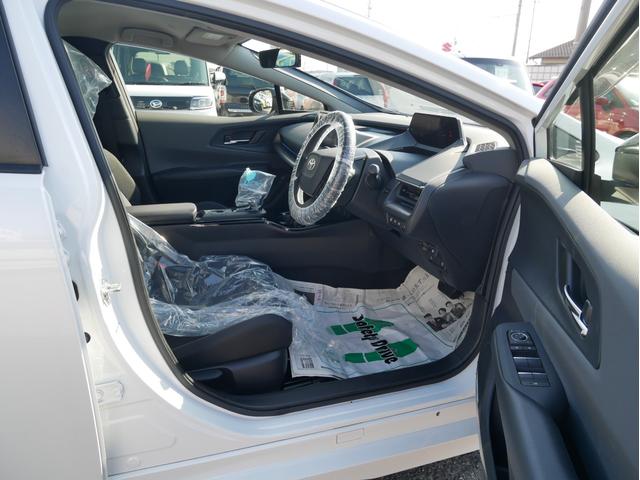 プリウス U 4WD Tコネクトナビ・ディスプレイオーディオ・TV・Bluetooth 全方位モニター クルーズコントロール ブラインドスポットモニター フロントシートヒーター ドライブレコーダー(2枚目)