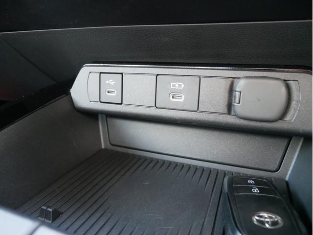 プリウス U 4WD Tコネクトナビ・ディスプレイオーディオ・TV・Bluetooth 全方位モニター クルーズコントロール ブラインドスポットモニター フロントシートヒーター ドライブレコーダー(9枚目)