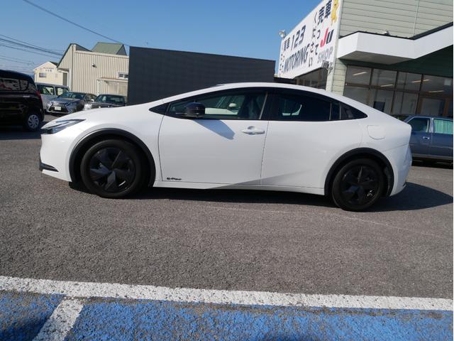 プリウス U 4WD Tコネクトナビ・ディスプレイオーディオ・TV・Bluetooth 全方位モニター クルーズコントロール ブラインドスポットモニター フロントシートヒーター ドライブレコーダー(28枚目)