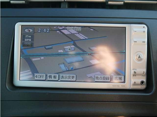 プリウス Ｓツーリングセレクション　モデリスタエアロ　シートカバー　純正ナビ・ＴＶ・バックカメラ　ＥＴＣ　１７インチアルミ　車検整備付き　インテリアパネル　プッシュスタート・スマートキー（5枚目）