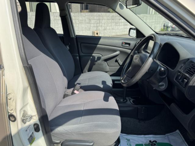 TOYOTA PROBOX VAN DX