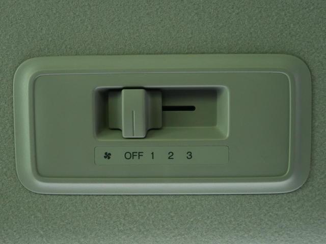 スパーダアドバンスパッケージβ 純正9型ナビ 後席モニター レーダークルーズ 両側電動ドア 車線逸脱警報 バックカメラ LEDヘッド フルセグ 純正16アルミ フォグ ETC デュアルエアコン スマートキー サンシェード(56枚目)