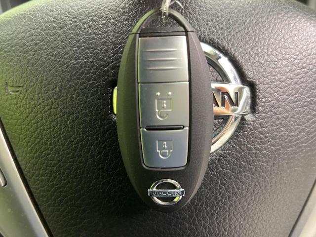 X DIG-S エマージェンシーブレーキ スーパーチャージャー 純正ナビ バックカメラ Bluetooth ドラレコ 車線逸脱警報 スマートキー オートライト オートエアコン プライバシーガラス シートリフター(7枚目)