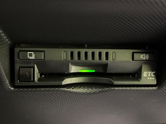 Z 純正9型ナビ スマートアシスト 禁煙車 レーダークルーズ バックカメラ Bluetooth フルセグ ビルトインETC 前席シートヒーター LEDヘッド LEDフォグ コーナーセンサー スマートキー(8枚目)