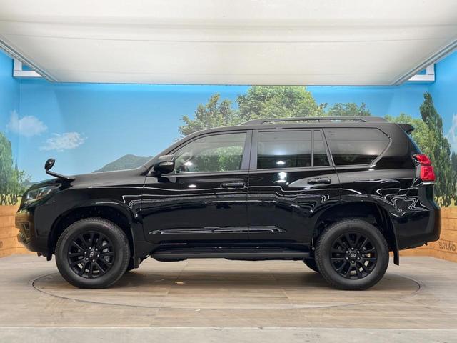 TX Lパッケージ マットブラックエディション ムーンルーフ 4WD セーフティセンス 前席シートベンチレーション レーダークルーズ ブラックルーフレール 黒本革シート スマートキー LEDヘッド グレード専用18アルミ 前席パワーシート(25枚目)