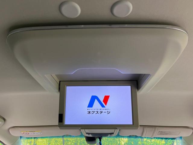 アブソルート 7人乗り メーカー純正ナビ 後席モニター 両側電動ドア CTBA LEDヘッド ETC ハーフレザーシート 純正18アルミ クルコン リアオートエアコン スマートキー フォグ 革巻きステアリング(4枚目)