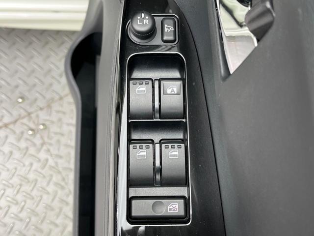 カスタムRS トップエディションSA 純正9型ナビ 両側電動ドア バックカメラ Bluetooth フルセグ ETC ハーフレザー LEDヘッド 踏み間違い防止 スマートキー オートライト ロールサンシェード 革巻きステアリング(32枚目)