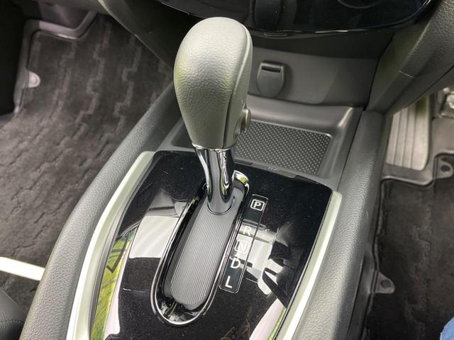 20X 4WD 純正9型ナビ 衝突軽減装置 禁煙車 全周囲カメラ 寒冷地仕様 Bluetooth フルセグ ビルトインETC ハーフザーシート LEDヘッド LEDフォグ スマートキ― パワーバックドア(21枚目)