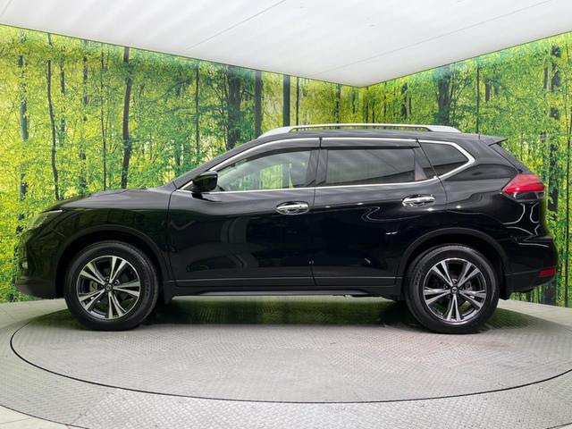 20X 4WD 純正9型ナビ 衝突軽減装置 禁煙車 全周囲カメラ 寒冷地仕様 Bluetooth フルセグ ビルトインETC ハーフザーシート LEDヘッド LEDフォグ スマートキ― パワーバックドア(50枚目)