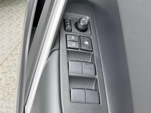 Z 登録済未使用車 トヨタセーフティセンス レーダークルーズコントロール パノラミックビューモニター パワーシート パワーバックドア LEDヘッドライト LEDフォグライト 純正18インチアルミホイール(34枚目)