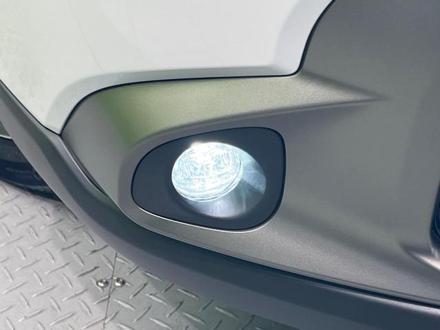 Z 登録済未使用車 トヨタセーフティセンス レーダークルーズコントロール パノラミックビューモニター パワーシート パワーバックドア LEDヘッドライト LEDフォグライト 純正18インチアルミホイール(44枚目)